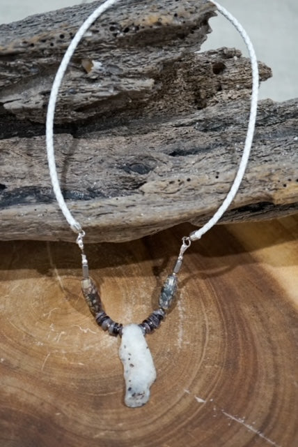 Agate with Shells enhancement Rope Necklace